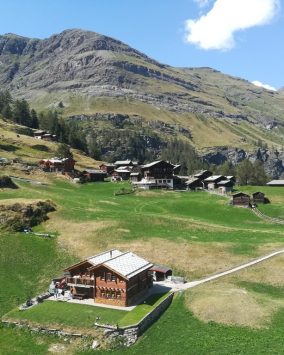 Alpejska kraina Wycieczka Lichtenstein, Szwajcaria, Francja 2024 (A1-040)