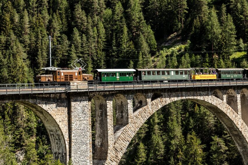 Szwajcaria - retro pociąg i Davos Wycieczka (F1-035)