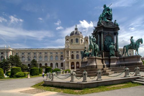 Wycieczka do Wiednia z noclegiem w Czechach BB 2022 (I1-050)