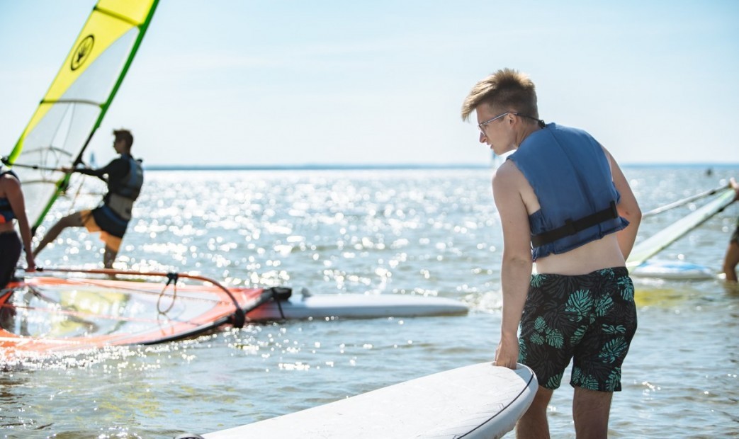 Obóz studencki Windsurfing Jastarnia 2022 (B1-052)