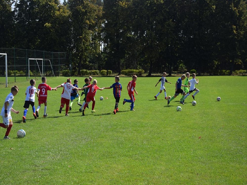 Kolonia z Pakietem X- sport Burzenin Sportowa Osada 2022 wiek 7-16 lat (J1-015)