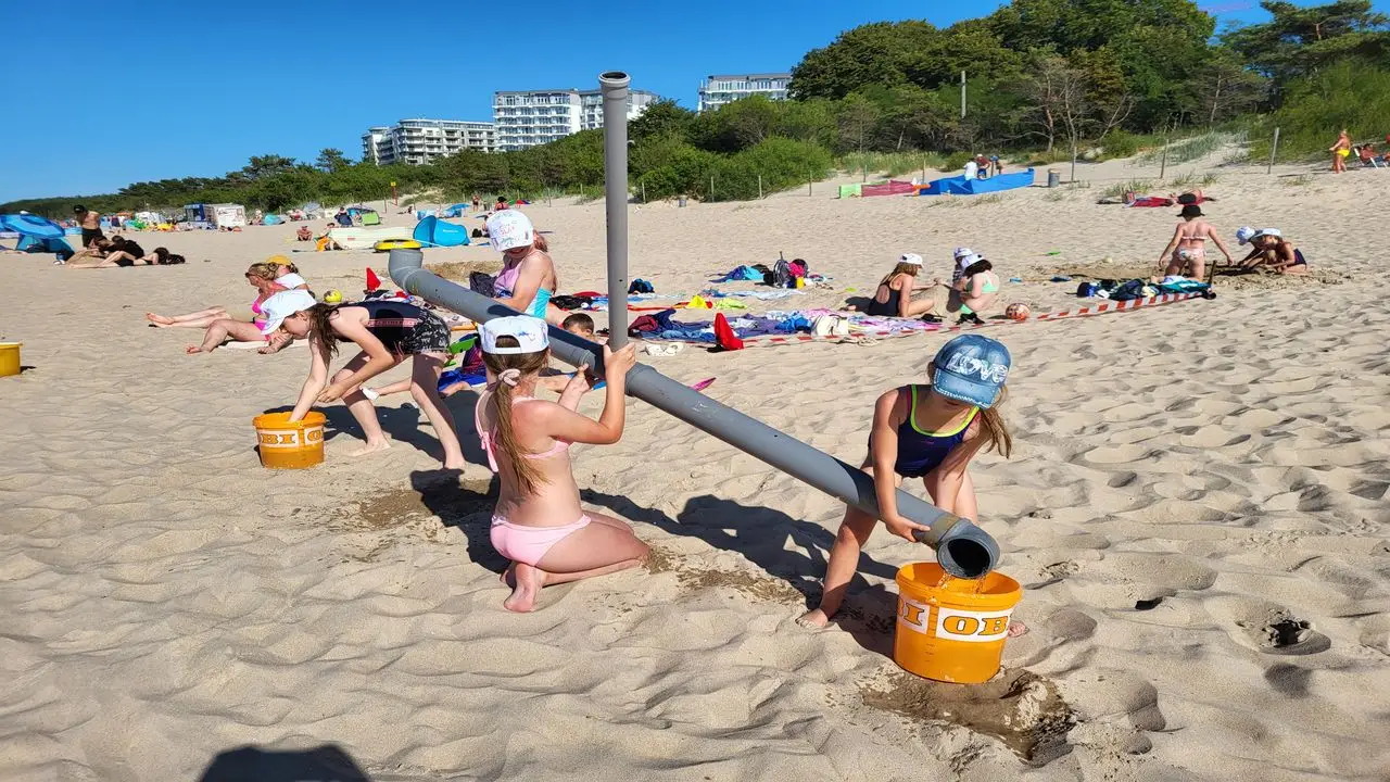 Obóz Rekreacyjny Dziwnówek wiek 10-17 lat (A1-419)