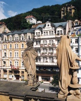 Wczasy Sanatorium ASTORIA *** Karlovy Vary dojazd własny (K2-121)