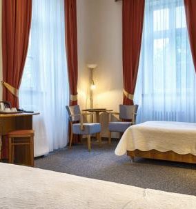 Wczasy Sanatorium BEETHOVEN *** Teplice Lazne dojazd własny (K2-123)