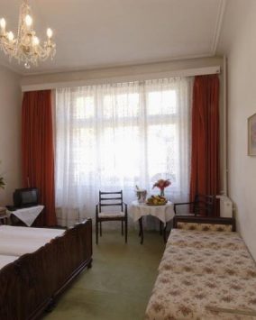 Wczasy Sanatorium JESSENIUS *** Karlovy Vary dojazd własny (K2-130)