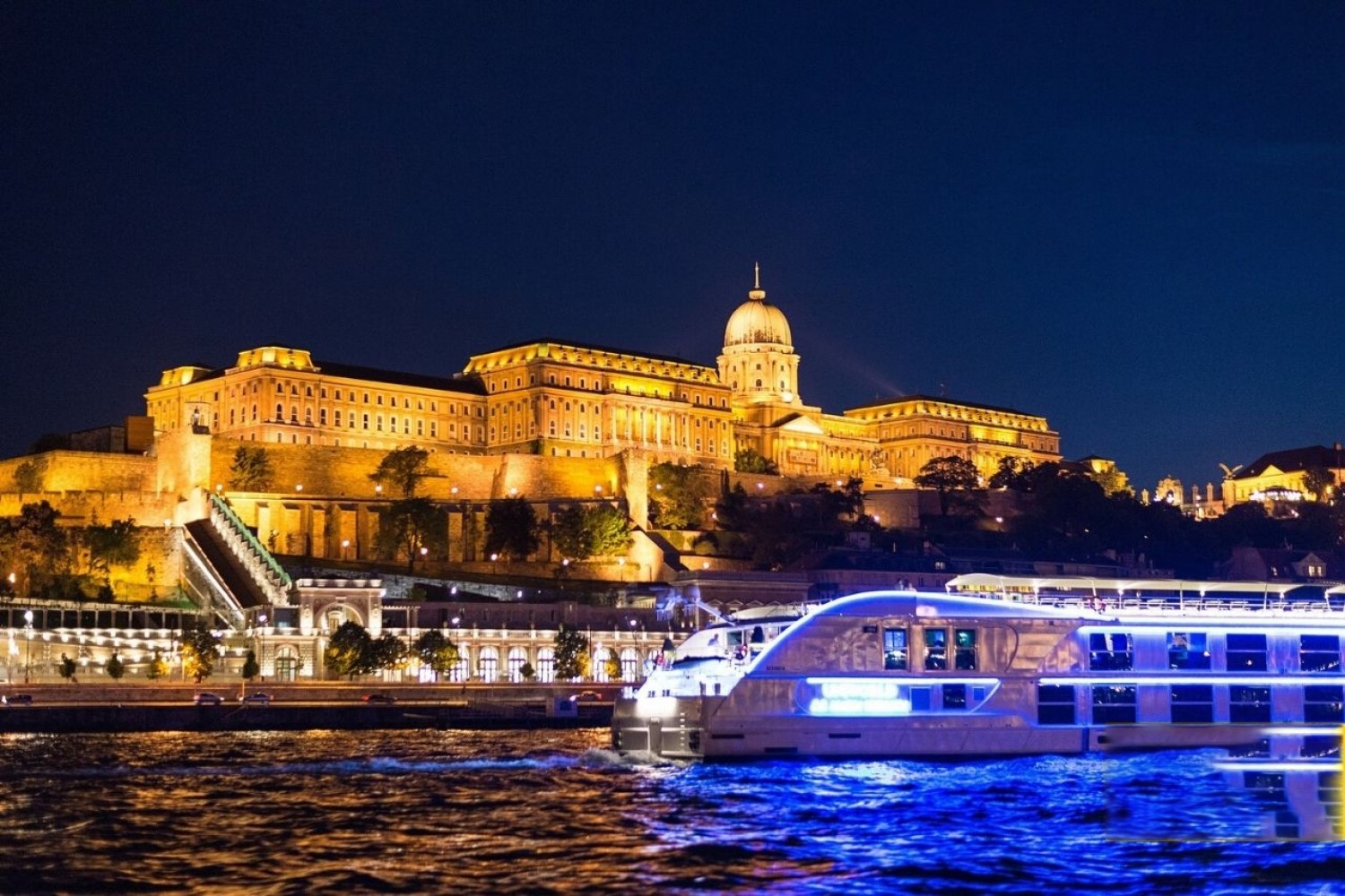 Weekend w Budapeszcie z 1 noclegiem BB (I1-212)