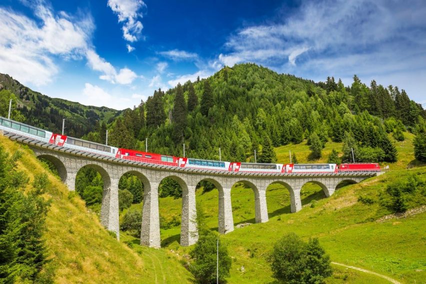 Majówka Szwajcaria i czerwony pociąg Wycieczka (F1-180)