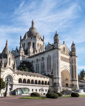 Pielgrzymka do Paryża i Lisieux – 4 dni samolot Francja 2026 (M1A-213)