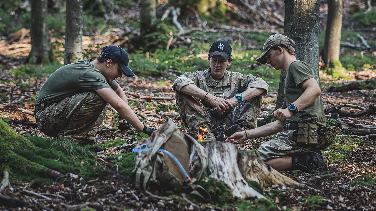 Preppersi – Obóz Umiejętności Przetrwania Drzewina Kaszuby wiek 14-18 lat (K1-343)