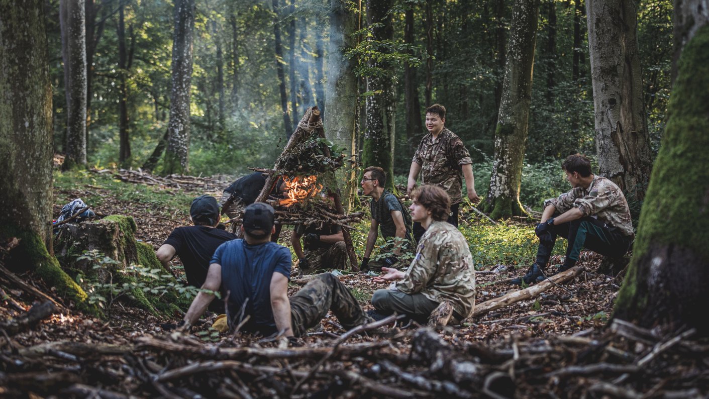 Preppersi – Obóz Umiejętności Przetrwania Drzewina Kaszuby wiek 14-18 lat (K1-343)