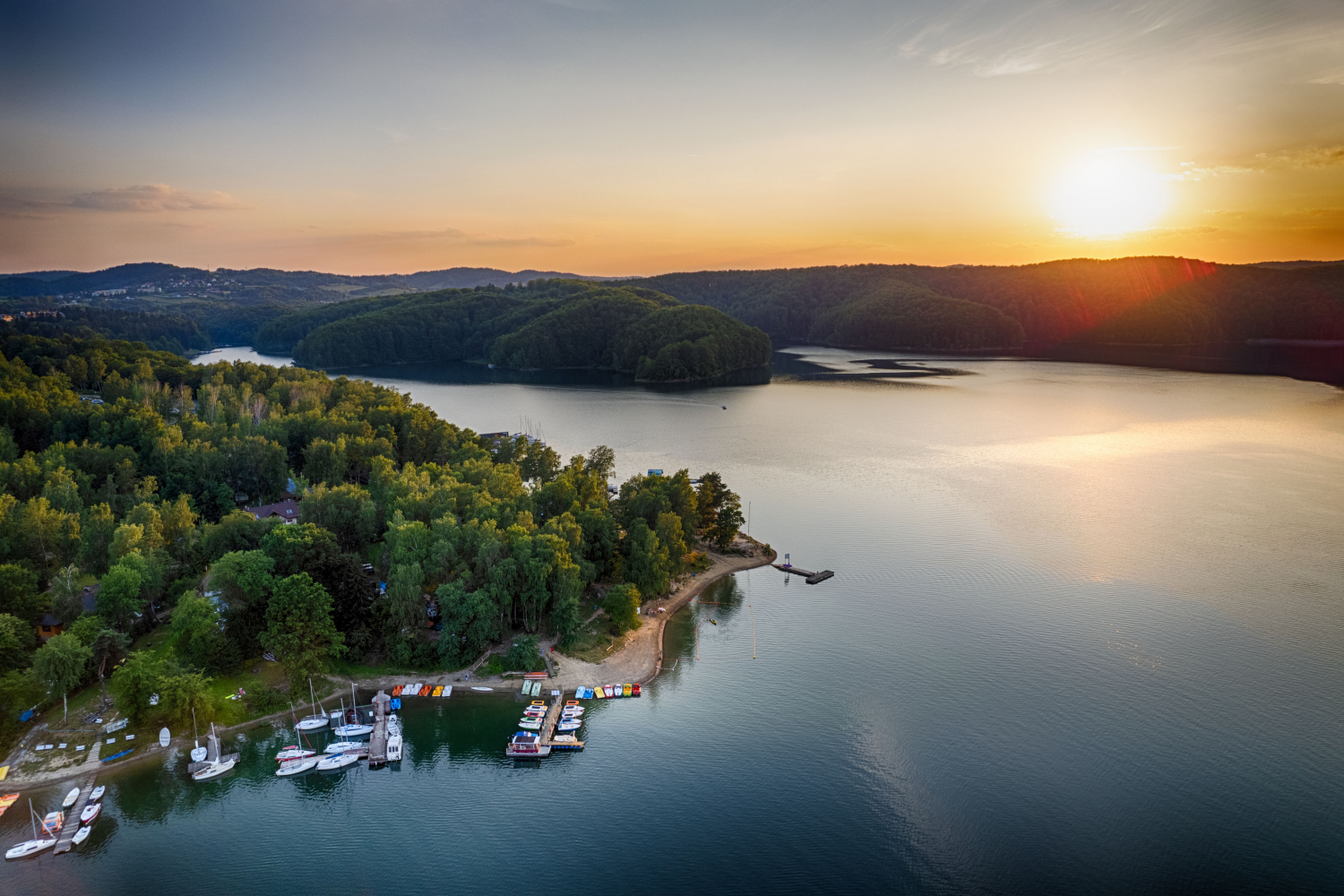 Program dwa żywioły - wędruj, żegluj Kolonie Bieszczady Lesko wiek 9-17 lat (I1-270)
