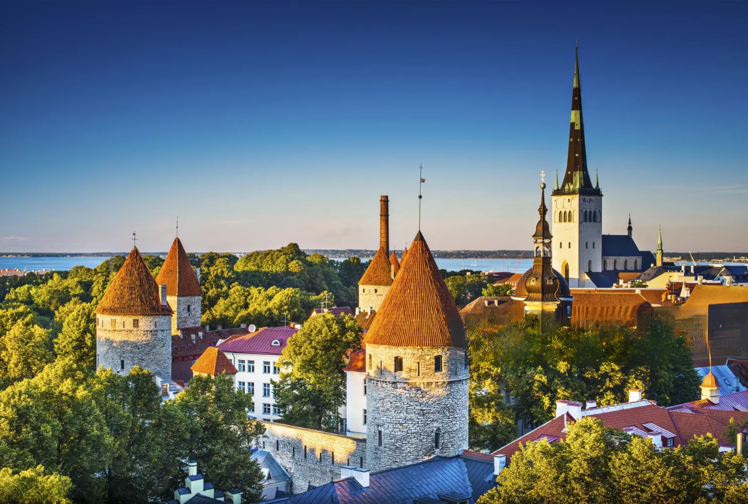 Stolice Bałtyckie + najsłynniejsze fiordy Wycieczka Łotwa Estonia Finlandia (O2-212)