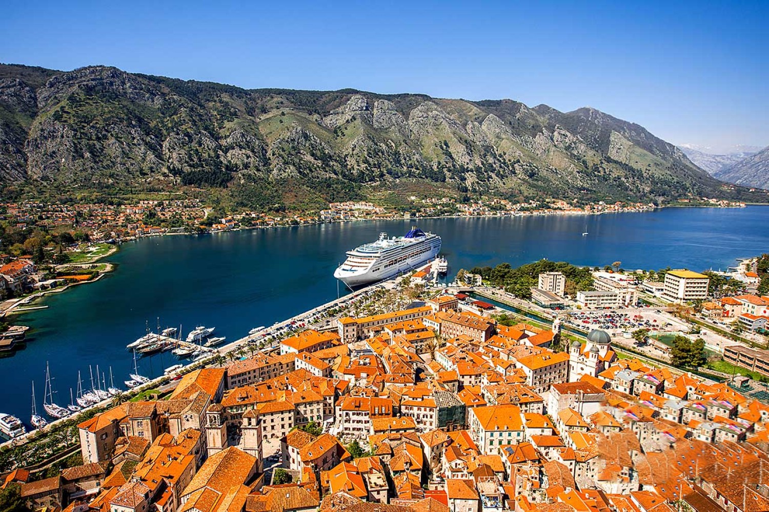 Wycieczka do Czarnogóry samolotem - wylot z Katowic HB (I1-284)