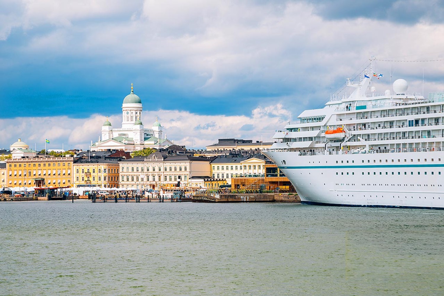 Wycieczka samolotowo-promowa do Sztokholmu i Helsinek - wylot z Krakowa BB (I1-285)